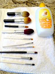 how to easily clean makeup brushes