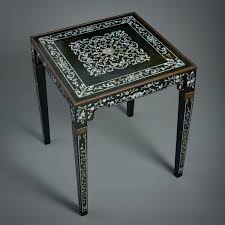 black lacquer table
