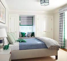 Light Gray Tufted Bed With Green And