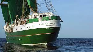 Das segelschiff nimmt außerdem in regelmäßigen abständen an jährlich stattfindenden maritimen. Bark Alexander Von Humboldt Ii Bremerhaven De