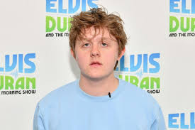 Who Is Lewis Capaldi The British Pop Star With The No 1