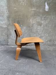 lcw lounge chair in ash by charles