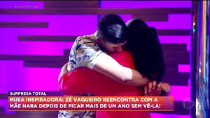 Record TV - Hora do Faro: Zé Vaqueiro reencontra a mãe após um ano sem  vê-la | Facebook