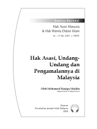 Laporan ini mengutarakan beberapa kes pencabulan hak asasi yang berlaku kepada golongan transgender di malaysia. Hak Asasi Manusia Dan Pengamalan Perlembagaan Di Malaysia
