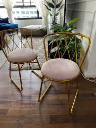 The king's chair is mostly a magnificent gold, silver, or black wooden frame with red, white velvet fabric, or leather color, and is a chair in a very court tone. Pink Gold Chair Have 2 Pcs Price For Each Furniture Tables Chairs On Carousell