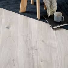 100 oak effect laminate flooring