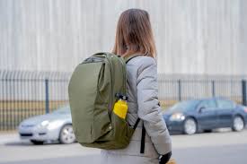lowe alpine halo 32l laptop backpack