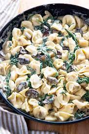 creamy spinach mushroom tortellini