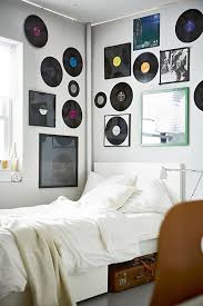 10 Coolest Wall Art Decor For