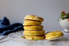tall fluffy ermilk pancakes