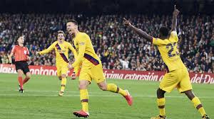 Real betis won 6 direct matches.cadiz won 1 matches.4 matches ended in a draw.on average in direct matches both teams scored a 2.73 goals per match. Fc Barcelona Gewinnt Ligaspiel Bei Real Betis Sevilla Eurosport