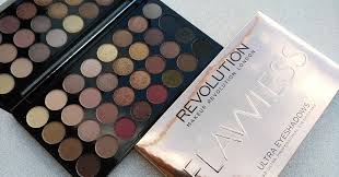 makeup revolution 32 shade eyeshadow