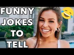 From the story 1000 funny jokes by niallerzprincezzz (c a t i e) with 74,621 reads. Jokes To Tell Your Friends That Make You Laugh So Hard Funniest Joke Youtube