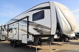 10 shortest fifth wheel toy haulers for