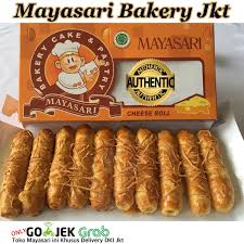 This was an original idea i had for some fusion food. Jual Mayasari Cheese Roll Jakarta Selatan Mayasari Bakery Jkt Tokopedia