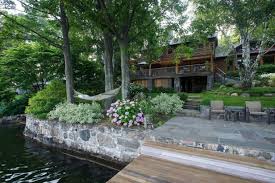 lake house boasts buffer garden