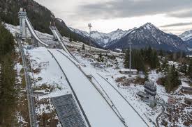 Oberstdorf heißt traumurlaub mit über 200 km wanderwegen und 130 km skipisten in den allgäuer alpen. Oberstdorf Simple English Wikipedia The Free Encyclopedia