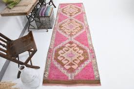 vine pink runner rug in wool for