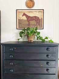 the best black paint for furniture 6