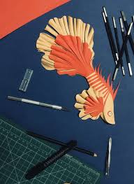 Cara membuat anyaman kertas origami bentuk ikan video tutorial tentang cara membuat anyaman kertas anyaman kertas ini tergolong unik sebab bentuk ketupatnya atau diamond nya berganti warna. 25 Kerajinan Dari Kertas Contoh Cara Membuat Gambar
