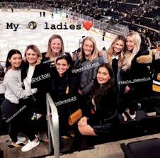 When it comes to nhl hockey, there is no bigger star right now than sidney crosby. Pin By Hockeyplayerforlife87 On Kathy Leutner Kathy Leutner Lady Sidney Crosby