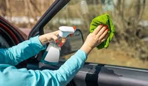 clean car windows without streaks