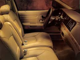1999 Ford Crown Victoria Specs