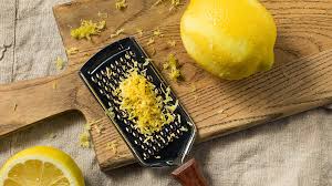 Beneficios de tomar ralladura de limón en jugo | Cocina Fácil