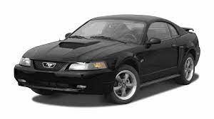 2004 ford mustang safety features