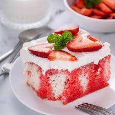 strawberry poke cake my baking addiction