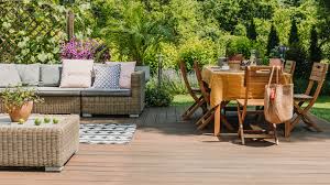 Right Patio Shape For Your Backyard