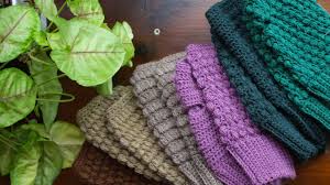 Beautiful fingerless gloves knitting patterns.see how fingerless gloves are useful & pretty. 10 Free Crochet Fingerless Gloves Patterns