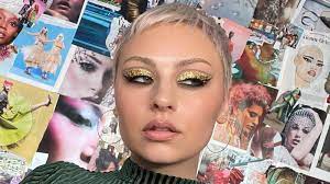 gold leaf to glam up any eye look