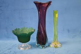 Lot 2 Art Glass Vases Comport