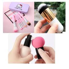 deal of 3 makeup brushes with 1 handle