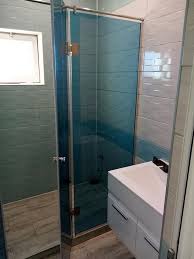 Можем да предложим душ параван за всяка баня, стига да имате. Stkleni Dush Kabini I Paravani Za Banya Facebook
