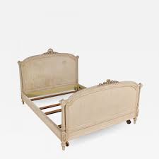 This style of furniture, architecture, art, and decoration was developed during the reign of king louis xvi. Antique French Louis Xvi Style Distressed Off White Painted Queen Bed