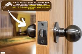 how to open locked door with a hole in