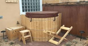 Its made out of recycled lumber approx. How To Build A Cedar Hot Tub Home Garden And Homestead