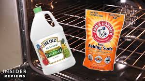 how to clean your oven with baking soda