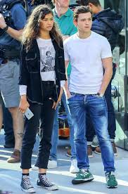 Tom holland and zendaya are both young, attractive and, as will become evident throughout the course of this list, spend a lot of time together. Pin By Yoku Inemurishichau On Marvel Tom Holland Tom Holland Zendaya Tom Holland Spiderman