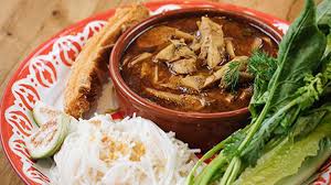 Where to eat the best thai food in oakland? Daughter Thai Brings Intense Southern Thai Flavors To The Oakland Hills East Bay Express Oakland Berkeley Alameda