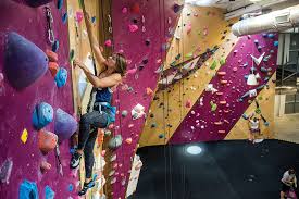 4 Indoor Rock Climbing Gyms In Austin