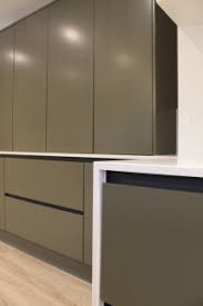 75 laminate floor kitchen with green