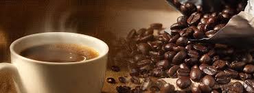 Der frisch aufgebrühte kaffee steht neben mir auf dem tisch, der geruch der feinen kaffeebohnen steigt in meine nase empor und meine glücksgefühle im körper springen. Kaffeeflecken Aus Teppich Entfernen Auslegware