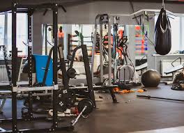 10 strength training gym equipment to