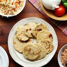 salvadoran pupusas as made by curly and