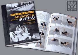 the best jiu jitsu books complete