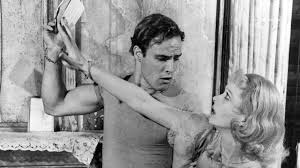 Blanche dubois, a very proper, talkative woman from mississippi, arrives in new orleans to stay with her sister, stella kowalski. 15 Facts About Tennessee Williams S A Streetcar Named Desire Mental Floss