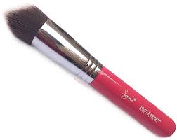 sigma beauty 3dhd kabuki face brush